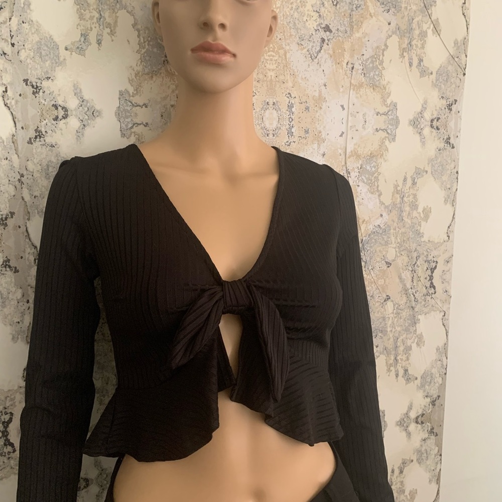 FIT AND FLAIR CROP TOP
